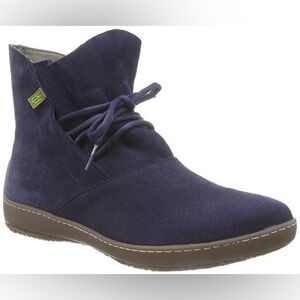 El Naturalista Women's Bee Navy Suede Chelsea Ankle Boot Size 39 EU